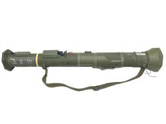 [無可動実物] M136 AT-4 ロケットランチャー 無反動砲 使用済み安全品 (中古)