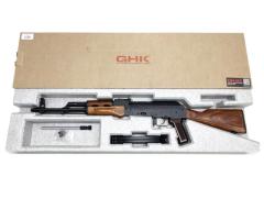 [GHK] AKM V3 CO2 ガスブローバック アサルトライフル IZHMASH刻印 (中古)