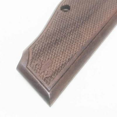 [CAW] マルシン ブローニングハイパワー用 木製グリップパネル フルール・ド・リス刻印タイプ (中古)サブ画像へ2