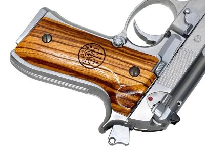 [マルシン] M92FS ステンレス 実物刻印 シルバーABS 樹脂モデルガン 木製グリップカスタム デトネーター欠品 ダミーカート付属 (中古)サブ画像へ4