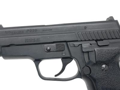 [タナカ] SIG SAUER P229 ガスブローバック マガジンガス漏れ 本体動作渋め (訳あり)サブ画像へ3