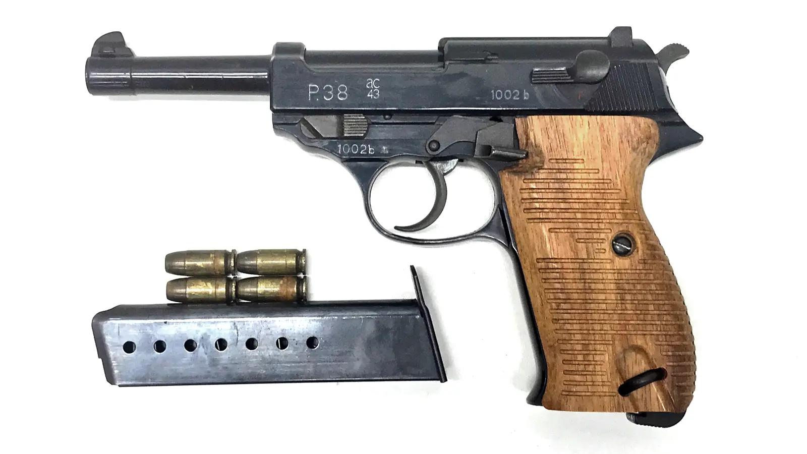 [マルシン] ワルサーP38 ミリタリー ABS 発火モデルガン 木製グリップカスタム カート4発 (訳あり)