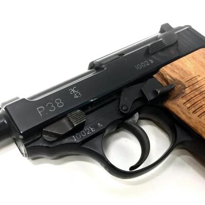 [マルシン] ワルサーP38 ミリタリー ABS 発火モデルガン 木製グリップカスタム カート4発 (訳あり)サブ画像へ7