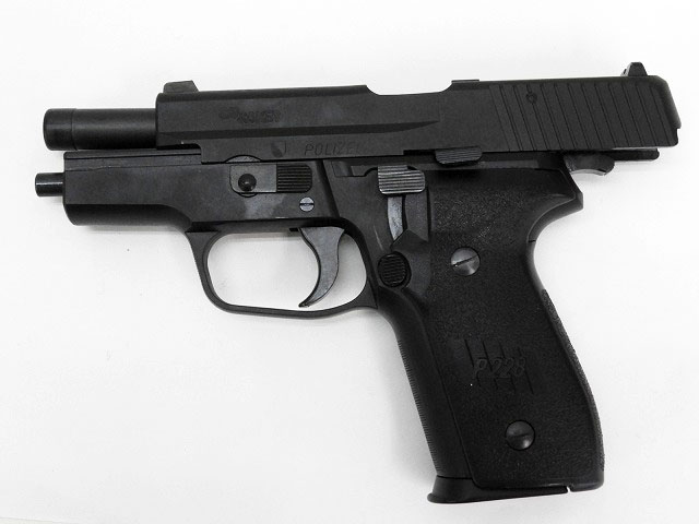 タナカ ガスガンSIGSAUER P228 スイス警察 ヘビーウェイト