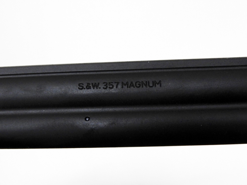 [マルシン] S&W M586 .357マグナム 6インチ 木製グリップ ブラックヘビーウェイト BKHW (新品取寄) 製品詳細画像4 