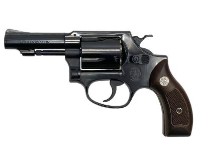 [マルシン] S&W M36 チーフスペシャル 6mmXカートリッジ WディープブラックABS 3インチ 木目調プラグリップ (中古)サブ画像へ1