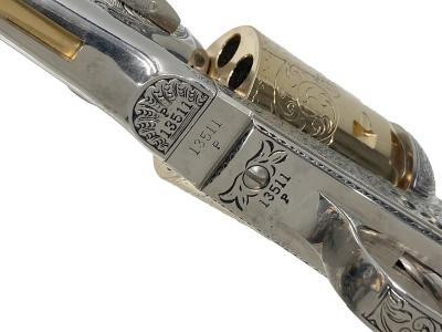 [マルシン/フランクリンミント] コルト M1861 Navy カスター将軍のリボルバー 装飾銃 木箱/額付き (中古)サブ画像へ8