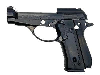 [マルシン] ベレッタ M84 発火モデルガン 組み立てキット 通常版 ブラックABS プラグリップ仕様 (未使用)サブ画像へ1