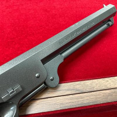 [Fullcock] キノの旅 パースエイダー カノン ウォーターガン 豪華マニアックセット MDFリボルバーケース付き (中古)サブ画像へ5