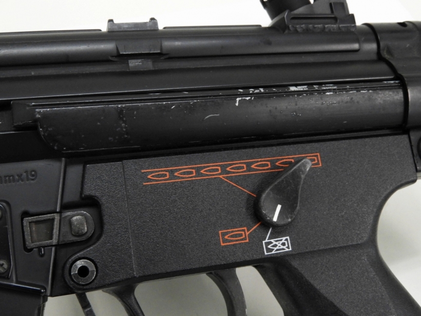 [東京マルイ] MP5 SD6 発射不可 (ジャンク) 製品詳細画像2 