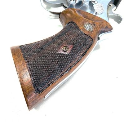 [CAW] タナカ S&W M29用 ウォルナット ウッドグリップ 初期型ダーティーハリータイプ　スクリュー入 (中古)サブ画像へ3
