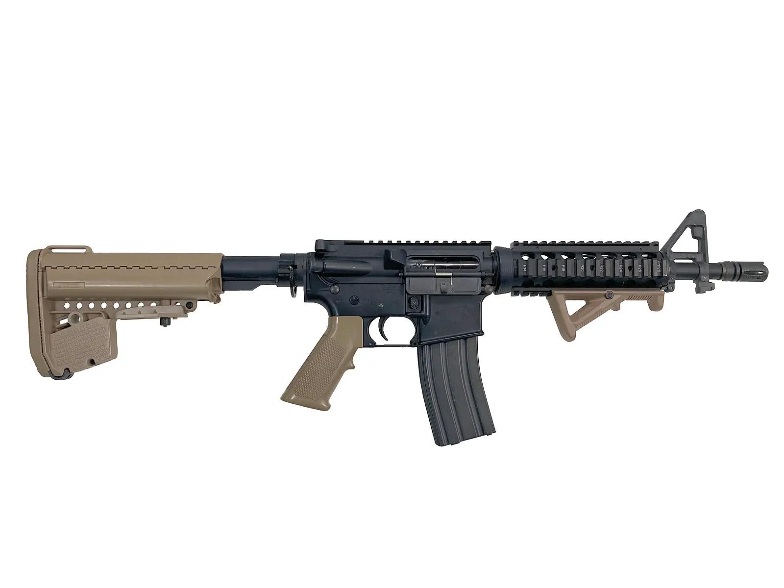 東京マルイ] M4 CQB-R FDE/フラットダークアース 次世代電動ガン リア