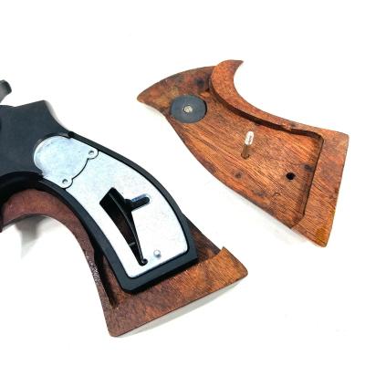 [S&W] 実物 Kフレーム スクエアバットダイヤチェッカーグリップ ウォルナット材製 50年代後半～68年モデル M19等 (中古)サブ画像へ4