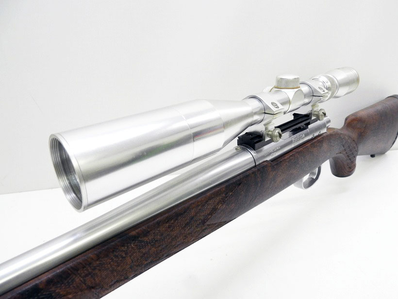[サンプロジェクト] Remington MODEL M700 ステンレスカラー/mojji3-9x40 スコープ付 (中古) 製品詳細画像3 レンズフードもついています