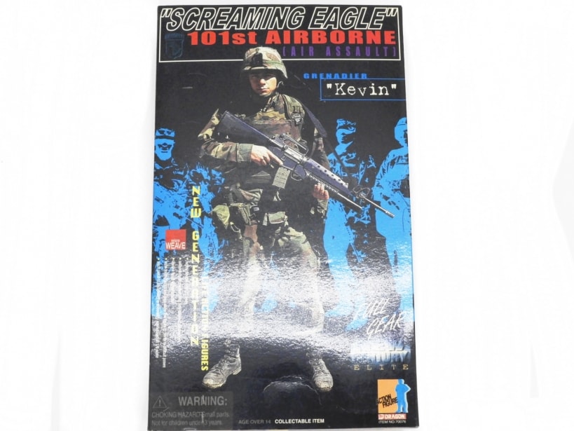 [DRAGON MODELS]  SCREAMING EAGLE 101st AIRBORNE GRENADIER Kevin (中古)