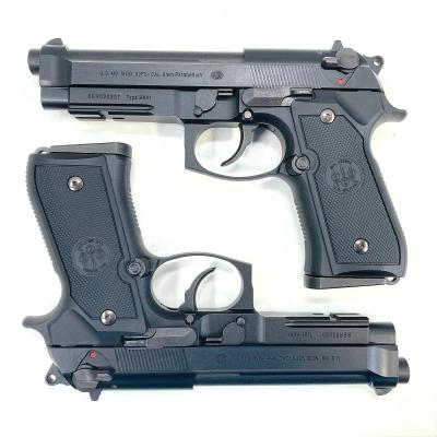 [東京マルイ] M9A1 ガスブローバック 二丁拳銃セット (中古)サブ画像へ1