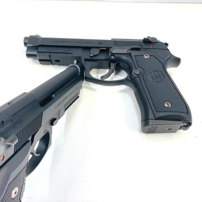 [東京マルイ] M9A1 ガスブローバック 二丁拳銃セット (中古)サブ画像へ3