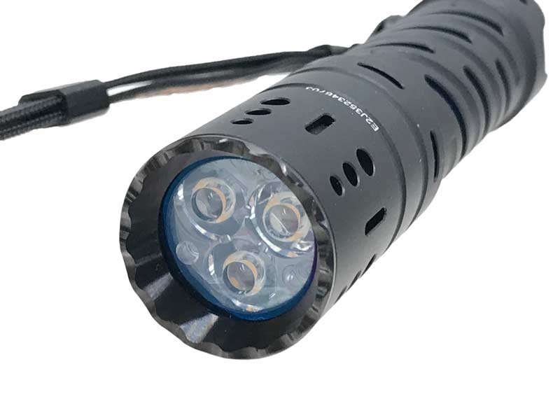 【未使用品】ACEBEAM E70 MINI フラッシュライト 懐中電灯 Amazon.co.jp: ACEBEAM E70 MINI 懐中電灯 2022最新 519A LED