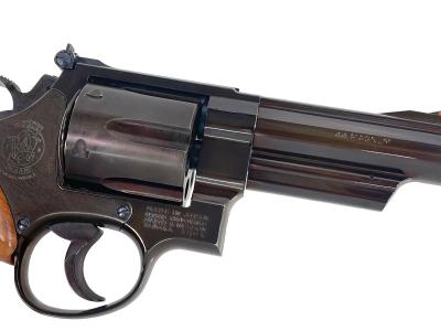 [タナカ] S&W M29 4インチ ミッドナイトゴールド ガスリボルバー グリップカスタム (中古)サブ画像へ4
