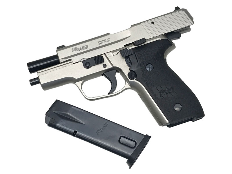 タナカシグ　P228 タナカ SIG SAUER P228 frame HW レビュー | お座敷SHOOTERS.com