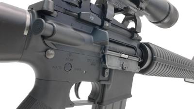 [東京マルイ] コルト M16 ゴルゴ13 カスタムモデル スタンダード電動ガン アルミGUNケース ポスター セット チークパッドラバーコート除去済 (中古)サブ画像へ4