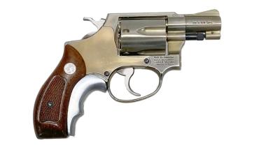 [コクサイ] No.26 S&W M36 2インチ チーフス・スペシャル 金属モデルガン アクリルケース入り シリンダーロック折れ (訳あり)サブ画像へ2