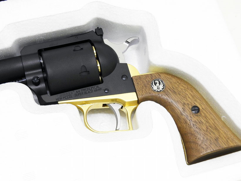 マルシン　スーパーブラックホーク　NEW MODEL 44 Magnum CAL