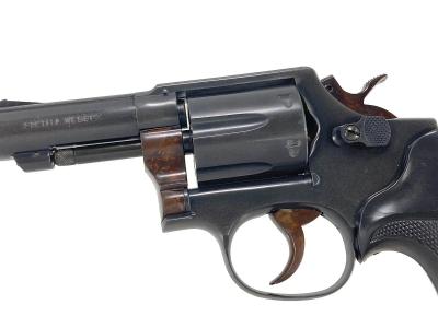 [コクサイ] S&W M13 3インチ FBIスペシャル USスーパーブルーフィニッシュ No.268 磁性樹脂 グリップカスタム (中古)サブ画像へ3
