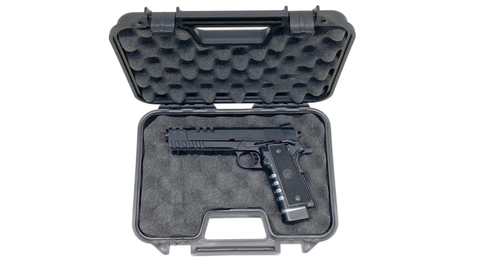 [WA] ドーベルマン.45 リミテッドエディション SCW1 ガスブローバック マグウェル欠品 ガンケース付 (中古)