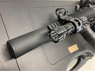 [東京マルイ] MP5 SD5 電動ガン 光学機器 外装フルカスタム ハードケース付 (中古)サブ画像へ1