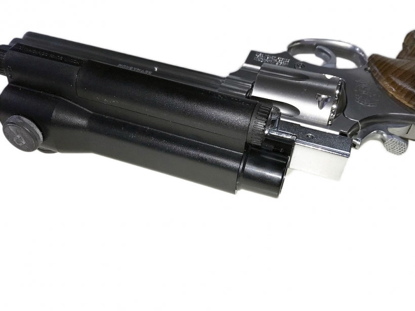 [MGC] S&W M686 コンバット・マグナム 6インチ 発火モデルガン 木製グリップ&サイトカスタム (未発火) 製品参考画像5 