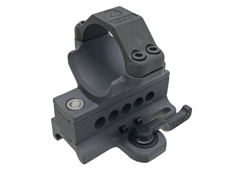 [ARMS] Aimpoint COMP II M68 マウント レール20mm リング30mm NSN刻印なし (中古)