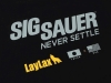[LayLax/BATTLE STYLE] LayLax SIG コラボTシャツ NON-EXPORT ITEM (新品取寄)