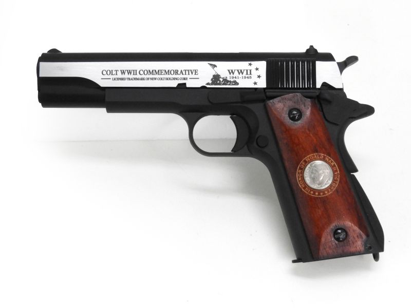 マルシン 忙しい M1911ベース 第二次世界大戦記念モデル 2丁