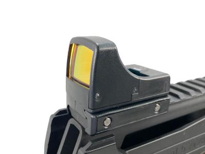 [東京マルイ] P90 スタンダード電動ガン 外装カスタム ダットサイト搭載 スリング装着 バットプレートべたつき ガンケース付属 (訳あり)サブ画像へ8