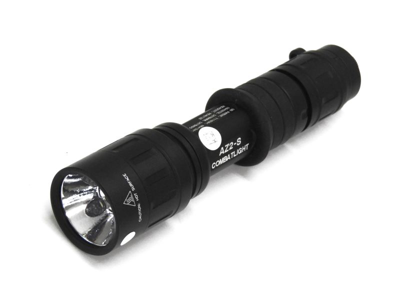 [SUREFIRE] AZ2 LED コンバットライト ストロボモード付 AZ2-S-BK-WH (中古)