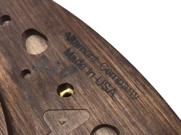 [アルタモント] 木製グリップ パイソン2020用 ターゲットチェッカー スーパーウォールナット (中古) 製品参考画像2 